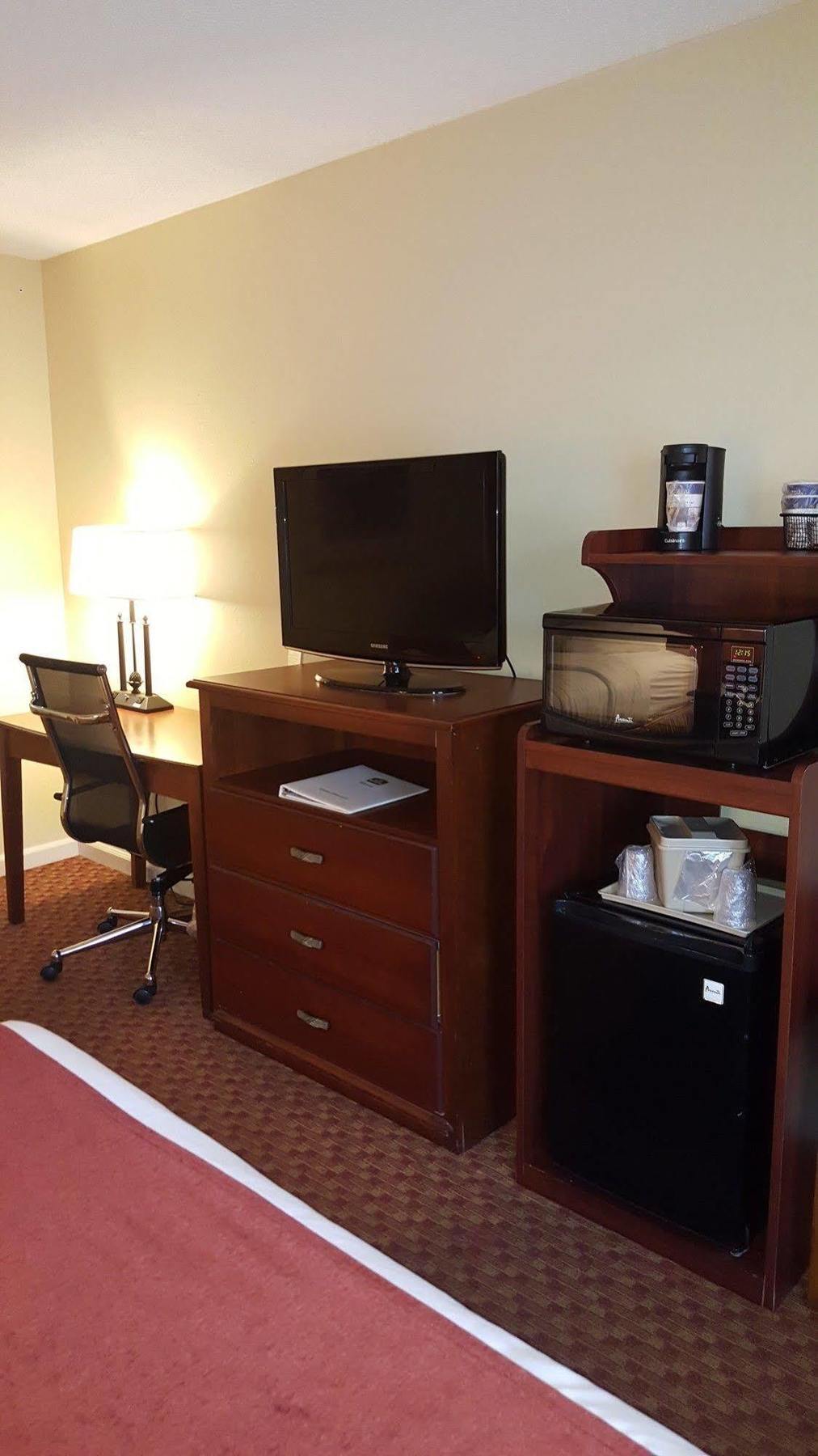 Best Western Hickory Esterno foto